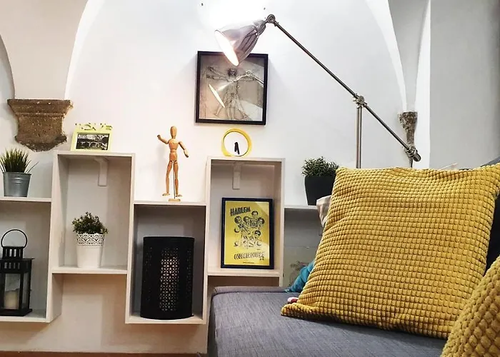 The Old Town Apartment